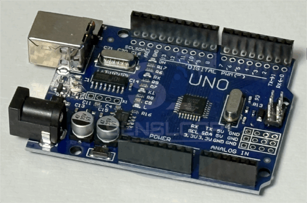 아두이노 우노 보드 전체 구성 – 주요 포트와 부품 배치