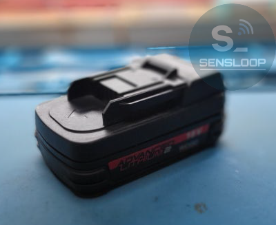 ์
๊ณ ๋ ๋ฆฌ์ง๋ 18V ์ ๋๊ณต๊ตฌ ๋ฐฐํฐ๋ฆฌํฉ ์ธ๊ด